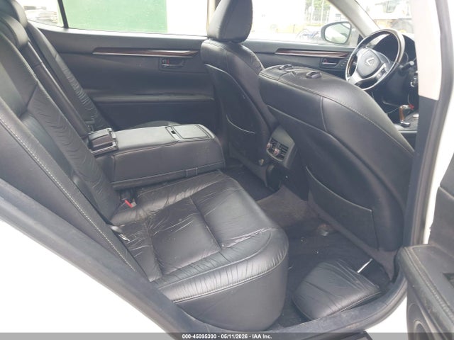 Продажа на аукционе авто 2013 Lexus Es 350, vin: JTHBK1GG2D2031142, номер лота: 45095300