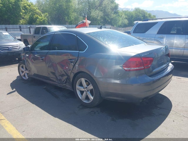 Aukcja sprzedaży 2015 Volkswagen Passat 1.8t Limited Edition, vin: 1VWAT7A34FC123348, numer aukcji: 45095379
