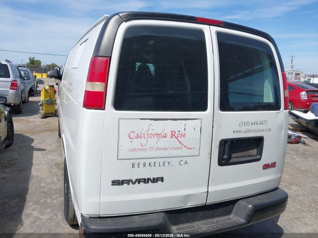 45095409 :رقم المزاد ، 1GTFG15X451107264 vin ، 2005 Gmc Savana Standard مزاد بيع