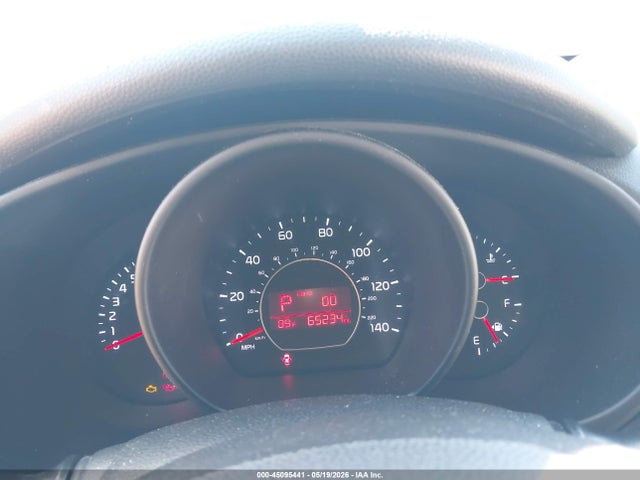 KNDJP3A53E7028921 KIA SOUL +