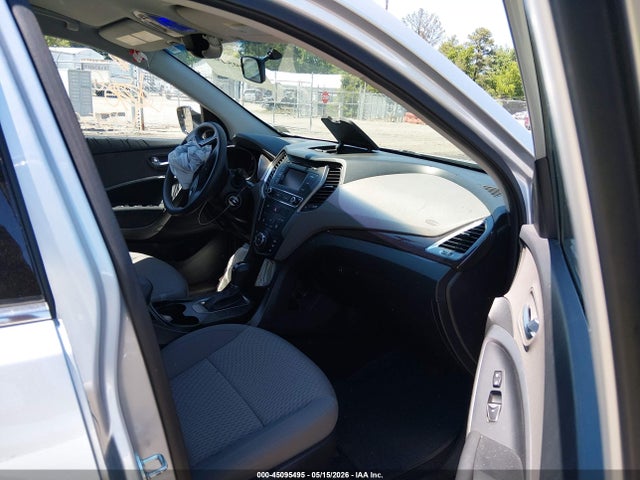Продажа на аукционе авто 2018 Hyundai Santa Fe Sport 2.4l, vin: 5XYZTDLB5JG548767, номер лота: 45095495