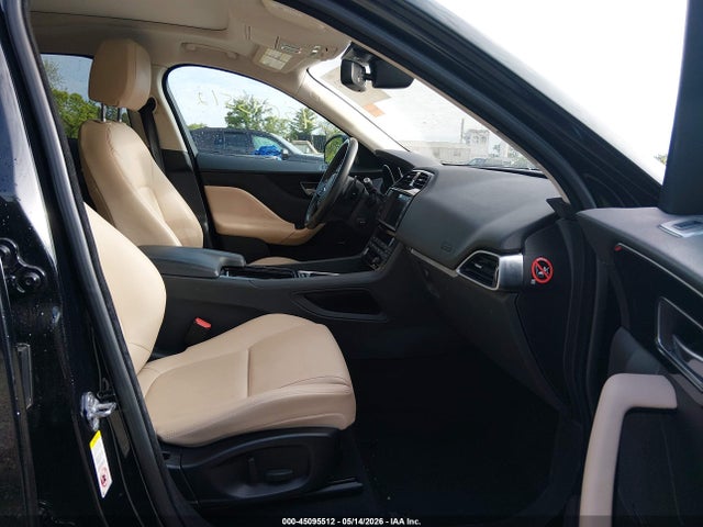 45095512 :رقم المزاد ، SADCJ2FX6JA274555 vin ، 2018 Jaguar F-pace 25t Premium مزاد بيع