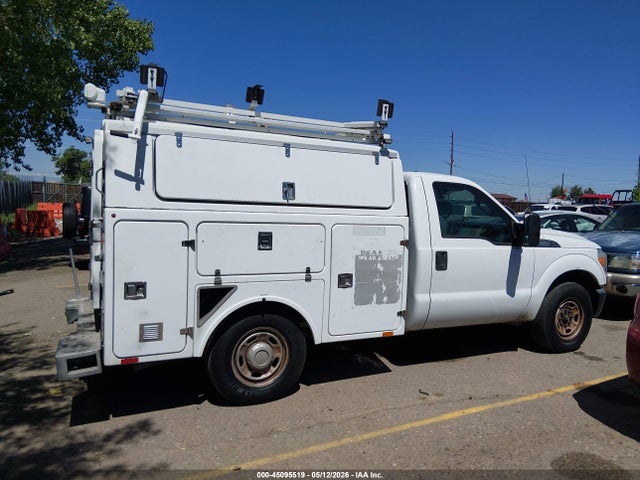 2013 Ford F-350 Xl მანქანა იყიდება აუქციონზე, vin: 1FDRF3A65DEB92658, აუქციონის ნომერი: 45095519