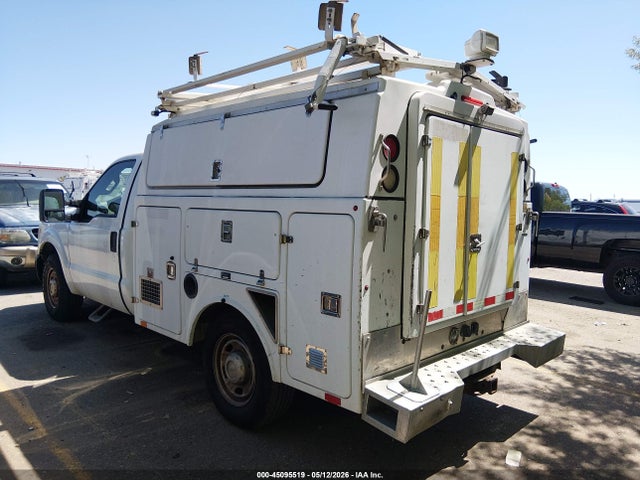 2013 Ford F-350 Xl მანქანა იყიდება აუქციონზე, vin: 1FDRF3A65DEB92658, აუქციონის ნომერი: 45095519