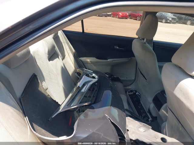 4T1BD1FK1EU101295 Toyota Camry Hybrid Le