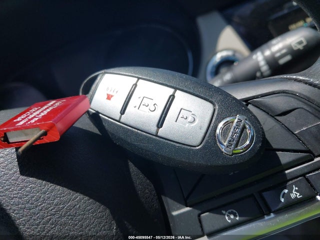 2017 Nissan Rogue Sport Sv მანქანა იყიდება აუქციონზე, vin: JN1BJ1CP9HW003835, აუქციონის ნომერი: 45095547