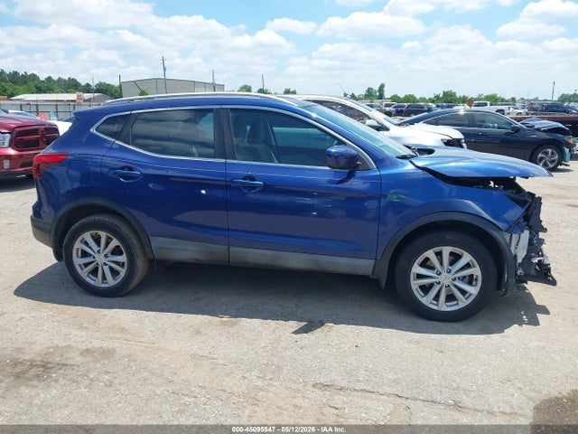 2017 Nissan Rogue Sport Sv მანქანა იყიდება აუქციონზე, vin: JN1BJ1CP9HW003835, აუქციონის ნომერი: 45095547