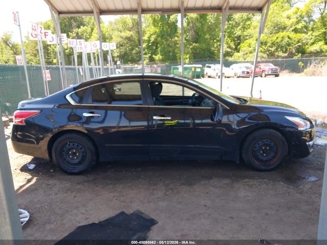 2015 Nissan Altima 2.5 S მანქანა იყიდება აუქციონზე, vin: 1N4AL3AP8FC585559, აუქციონის ნომერი: 45095562