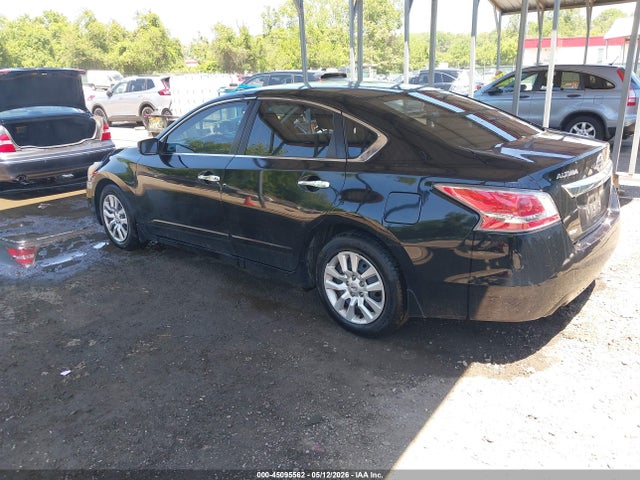 2015 Nissan Altima 2.5 S მანქანა იყიდება აუქციონზე, vin: 1N4AL3AP8FC585559, აუქციონის ნომერი: 45095562