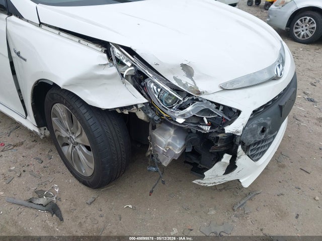 2015 Hyundai Sonata Hybrid Limited მანქანა იყიდება აუქციონზე, vin: KMHEC4A42FA125263, აუქციონის ნომერი: 45095578