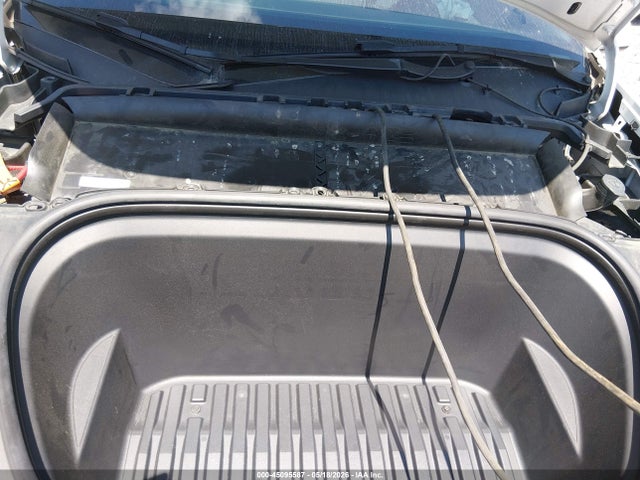 45095587 :رقم المزاد ، 7SAYGAEE9NF308739 vin ، 2022 Tesla Model Y Long Range Dual Motor All-wheel Drive مزاد بيع