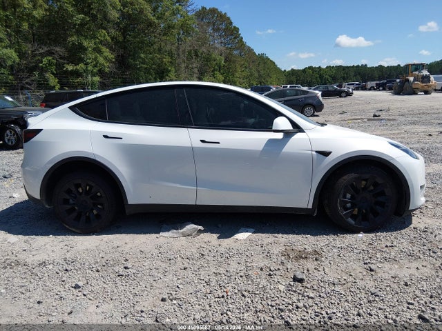 45095587 :رقم المزاد ، 7SAYGAEE9NF308739 vin ، 2022 Tesla Model Y Long Range Dual Motor All-wheel Drive مزاد بيع
