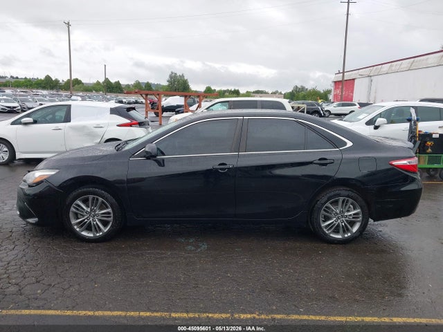 2017 Toyota Camry Se მანქანა იყიდება აუქციონზე, vin: 4T1BF1FK0HU421142, აუქციონის ნომერი: 45095601