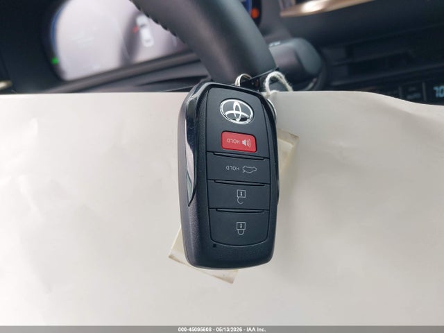 Aukcja sprzedaży 2026 Toyota Crown Xle, vin: JTDAAAAF8T3044678, numer aukcji: 45095608