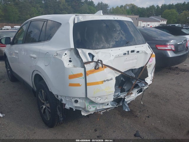 JTMRFREV3JJ227726 Toyota Rav4 Xle