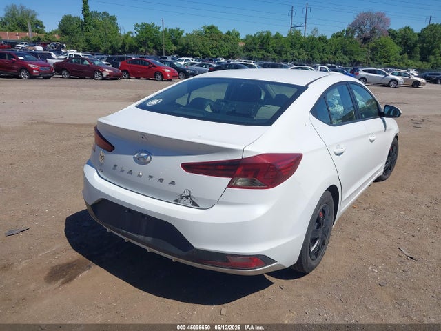Hyundai ELANTRA SE 2019 5NPD74LF7KH427458 Image 4