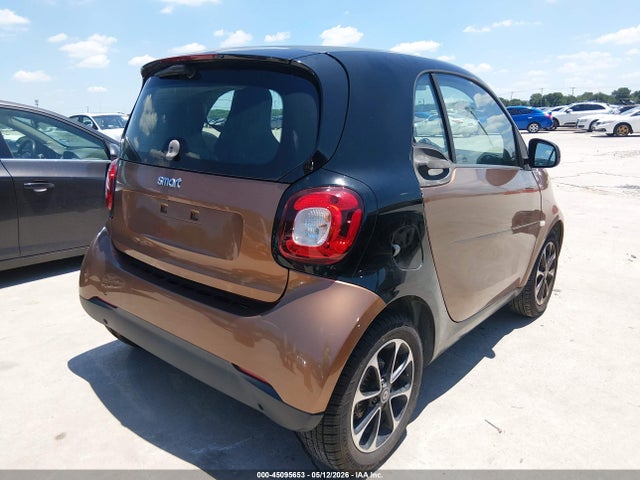 Aukcja sprzedaży 2016 Smart Fortwo Passion, vin: WMEFJ5DA4GK062329, numer aukcji: 45095653