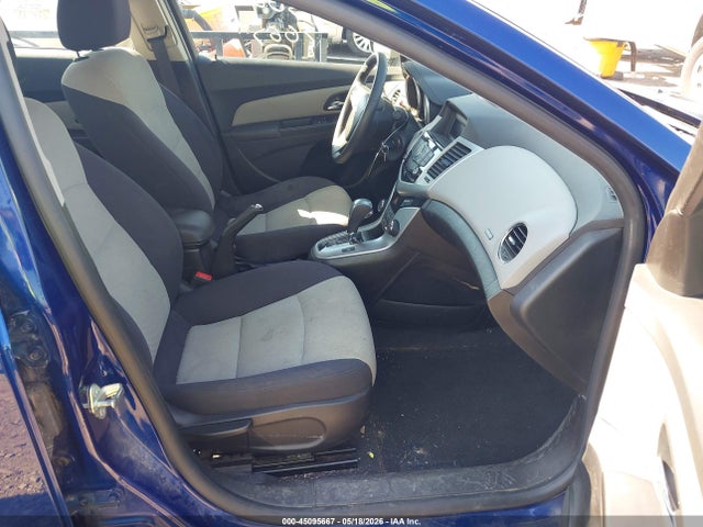45095667 :رقم المزاد ، 1G1PA5SGXD7273150 vin ، 2013 Chevrolet Cruze Ls Auto مزاد بيع