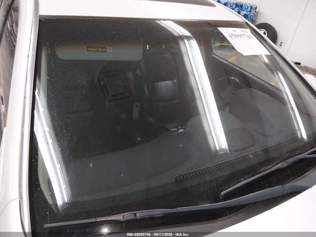Auction sale of the 2010 Acura Tl 3.5, vin: 19UUA8F26AA015279, lot number: 45095706