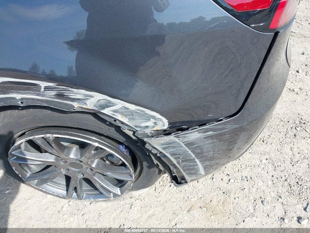 45095707 :رقم المزاد ، 7SAYGDEE9RA329434 vin ، 2024 Tesla Model Y Long Range Dual Motor All-wheel Drive مزاد بيع