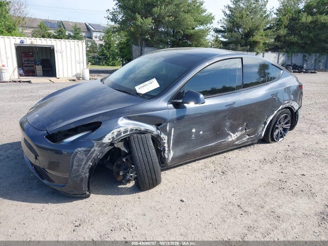 45095707 :رقم المزاد ، 7SAYGDEE9RA329434 vin ، 2024 Tesla Model Y Long Range Dual Motor All-wheel Drive مزاد بيع