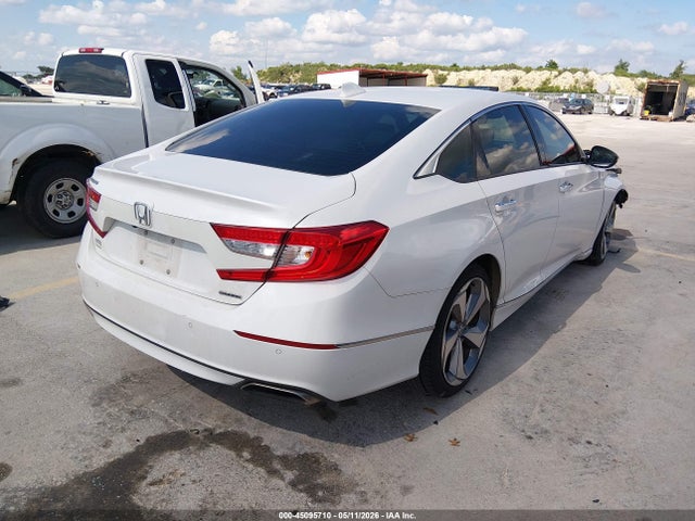 2018 Honda Accord Touring მანქანა იყიდება აუქციონზე, vin: 1HGCV1F92JA161067, აუქციონის ნომერი: 45095710