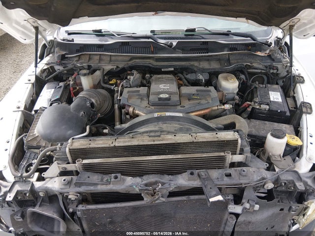 45095752 :رقم المزاد ، 3C63R3GLXGG318936 vin ، 2016 Ram 3500 Tradesman مزاد بيع