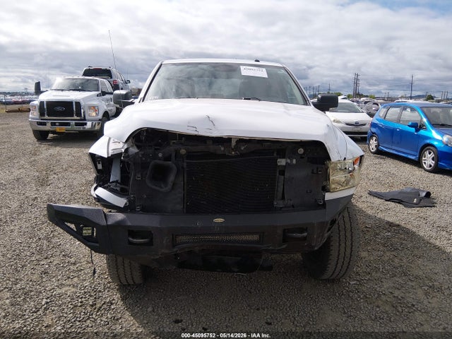 45095752 :رقم المزاد ، 3C63R3GLXGG318936 vin ، 2016 Ram 3500 Tradesman مزاد بيع