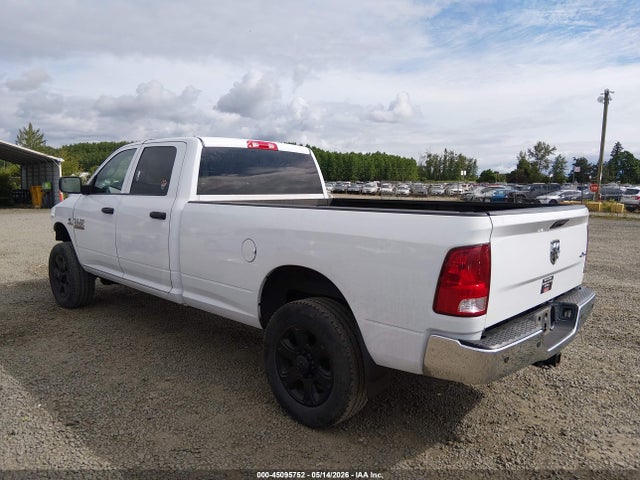 45095752 :رقم المزاد ، 3C63R3GLXGG318936 vin ، 2016 Ram 3500 Tradesman مزاد بيع