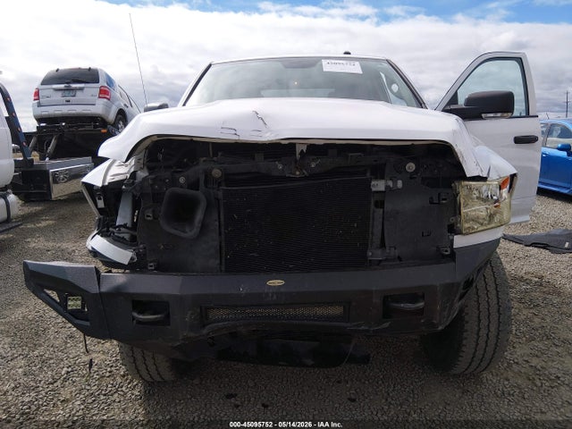 45095752 :رقم المزاد ، 3C63R3GLXGG318936 vin ، 2016 Ram 3500 Tradesman مزاد بيع