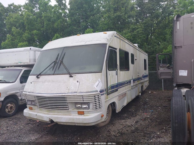 45095754 :رقم المزاد ، 1GBKP37N9R3303009 vin ، 1994 Chevrolet P30 مزاد بيع