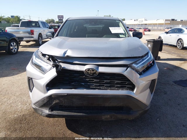 2T3H1RFV5SC315500 Toyota RAV4 LE