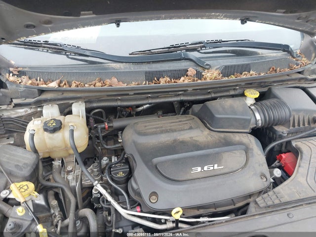 Продаж на аукціоні авто 2017 Chrysler Pacifica Touring-l, vin: 2C4RC1BG8HR747782, номер лоту: 45095785