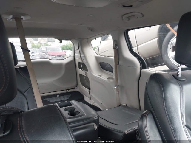 Продаж на аукціоні авто 2017 Chrysler Pacifica Touring-l, vin: 2C4RC1BG8HR747782, номер лоту: 45095785