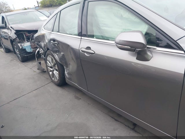 JTDAAAAA3MA003554 Toyota Mirai Xle