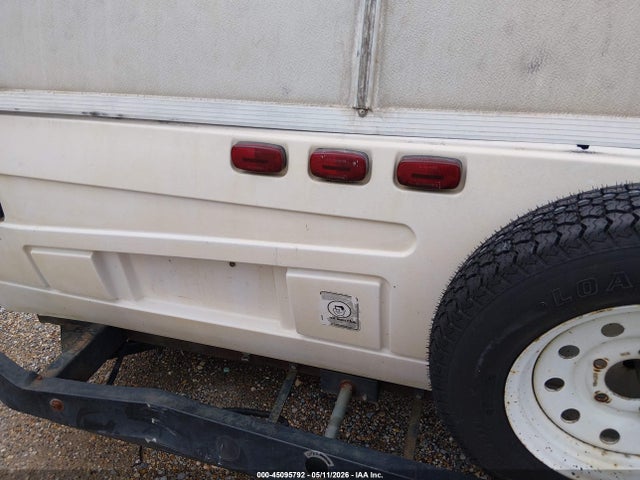 45095792 :رقم المزاد ، 4CE661G18Y7275853 vin ، 2000 Coleman Timberlake مزاد بيع