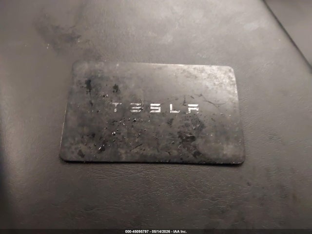 Продажа на аукционе авто 2023 Tesla Model Y Awd/long Range Dual Motor All-wheel Drive, vin: 7SAYGDEE1PA027682, номер лота: 45095797