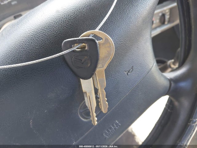 45095812 :رقم المزاد ، 4F4YR12C9XTM24153 vin ، 1999 Mazda B2500 Se/sx/tl مزاد بيع