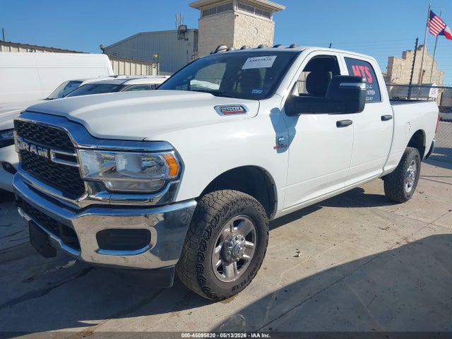 45095820 :رقم المزاد ، 3C6UR5CL5RG264745 vin ، 2024 Ram 2500 Tradesman  4x4 6'4 Box مزاد بيع