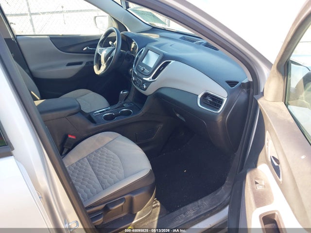 45095825 :رقم المزاد ، 2GNAXREV0J6134533 vin ، 2018 Chevrolet Equinox Ls مزاد بيع