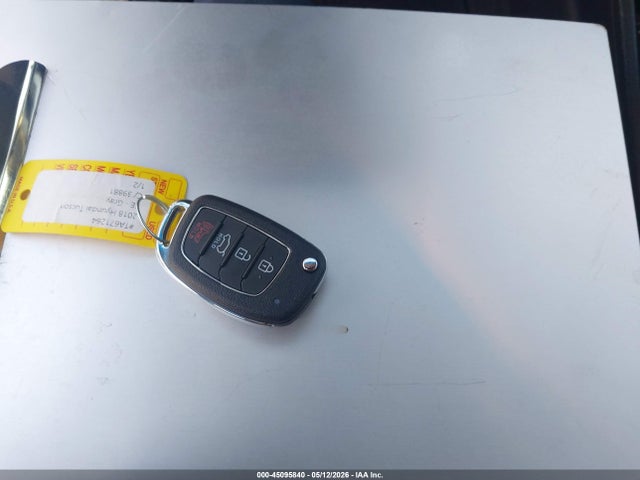 2018 Hyundai Tucson Se მანქანა იყიდება აუქციონზე, vin: KM8J2CA41JU671264, აუქციონის ნომერი: 45095840