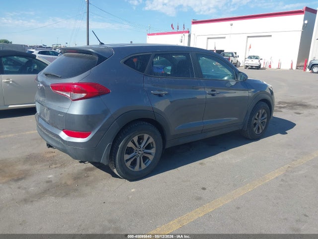 2018 Hyundai Tucson Se მანქანა იყიდება აუქციონზე, vin: KM8J2CA41JU671264, აუქციონის ნომერი: 45095840
