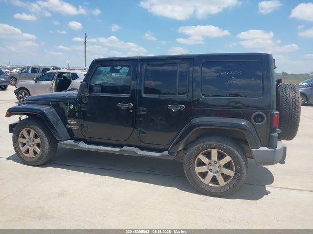 1C4HJWEGXFL674690 Jeep Wrangler Unlimited Sahara