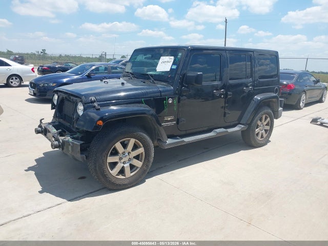 1C4HJWEGXFL674690 Jeep Wrangler Unlimited Sahara