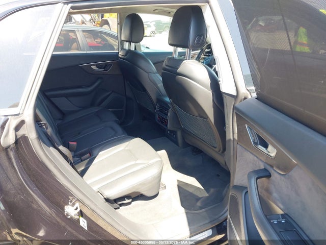 45095855 :رقم المزاد ، WA1FVAF15KD046091 vin ، 2019 Audi Q8 55 Premium مزاد بيع