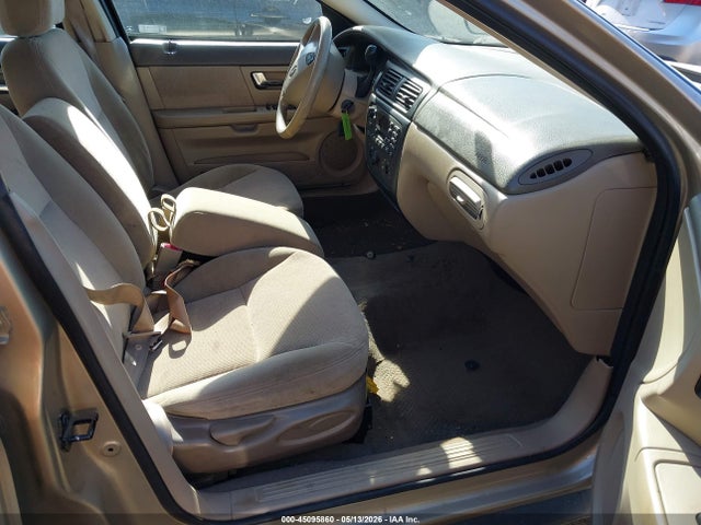 Продажа на аукционе авто 2000 Ford Taurus Se, vin: 1FAFP53U5YA150294, номер лота: 45095860