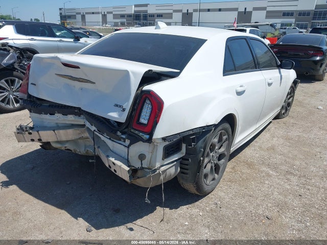 Aukcja sprzedaży 2016 Chrysler 300 300s Alloy Edition, vin: 2C3CCAGG3GH262179, numer aukcji: 45095865