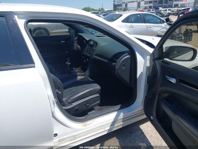 Aukcja sprzedaży 2016 Chrysler 300 300s Alloy Edition, vin: 2C3CCAGG3GH262179, numer aukcji: 45095865