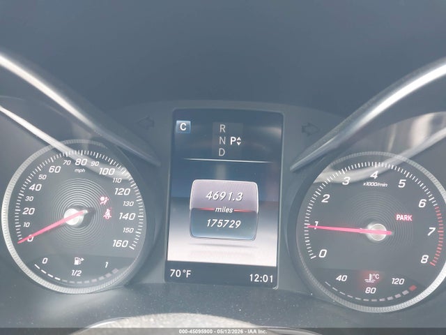 45095900 :رقم المزاد ، 55SWF4JB5GU111752 vin ، 2016 Mercedes-benz C 300 مزاد بيع