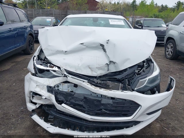 1G1BE5SM4H7200463 Chevrolet Cruze Lt Auto